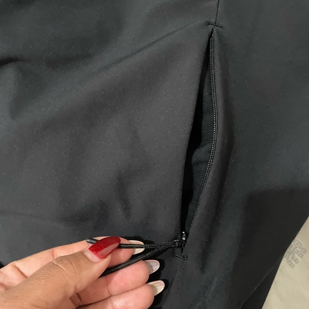 Adidas Men's Black Windbreaker with Gray Accents - Picture 6 of 16
